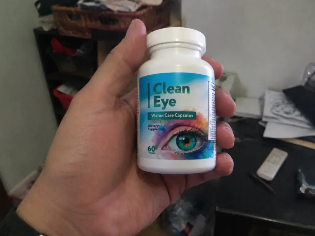 clean eye product