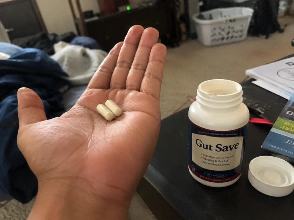 gut save capsules in hand